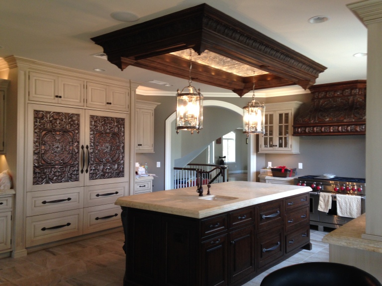 A beautiful kitchen makeover in Colts Neck, NJ. (Credit Peter Salerno Inc.)